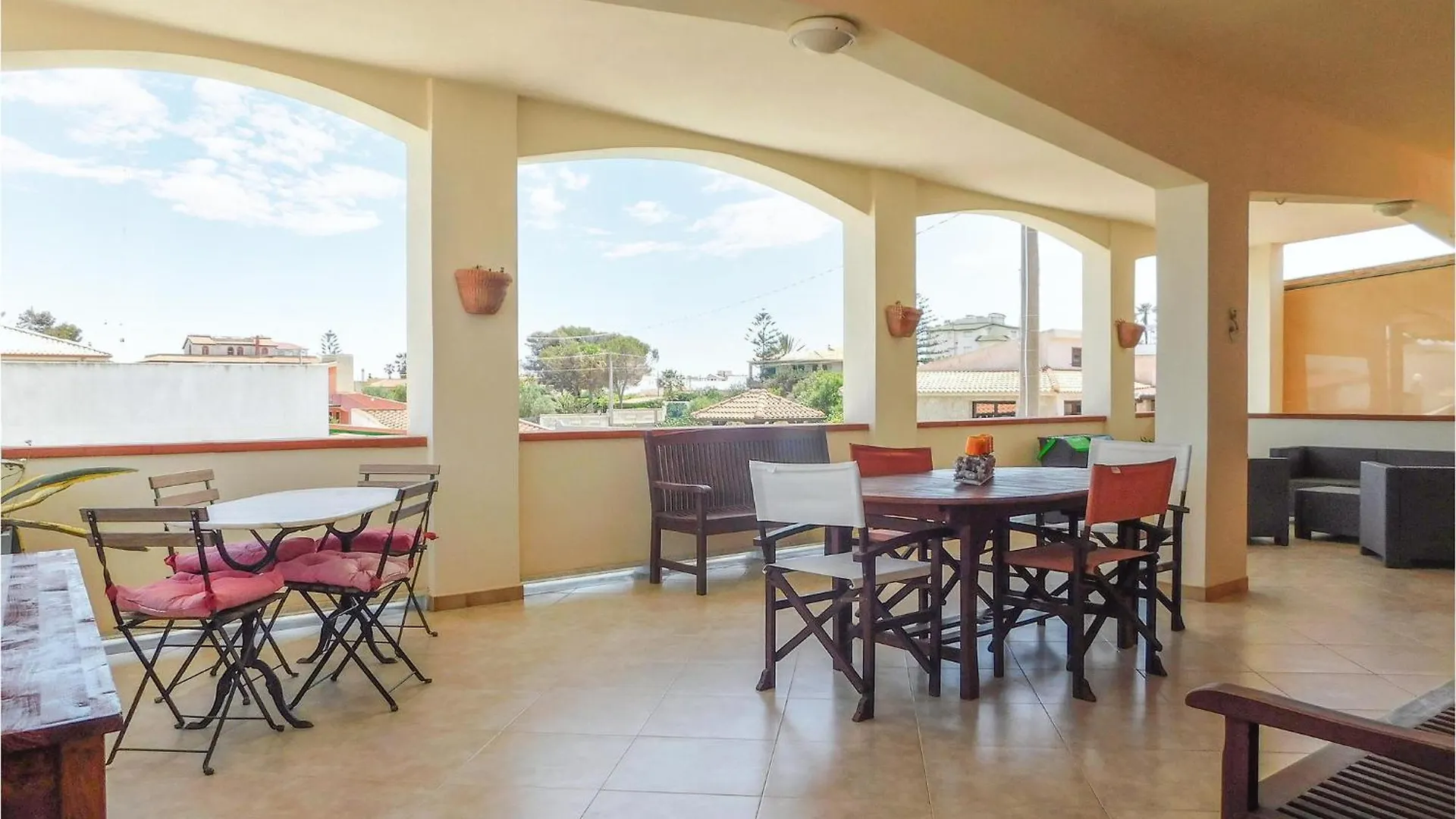 Nice Home In Noto With Kitchen